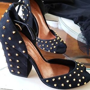 Stacked heel shoes. Very Goth@!@